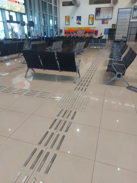Hubali Airport - tactile installation photo 1