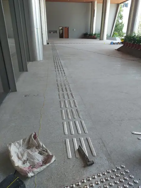 MUMBAI ECGC - tactile installation photo 1